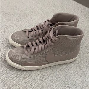 Nike High tops